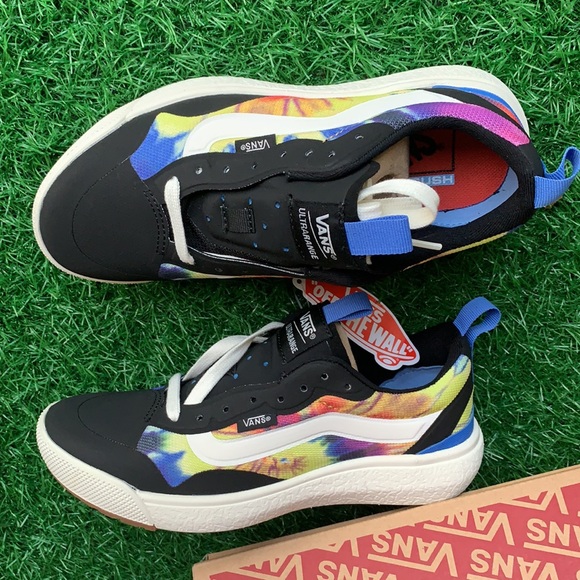 VANS ULTRARANGE EXO TIE DYE Black/Marshmallow WMNS - Picture 15 of 17